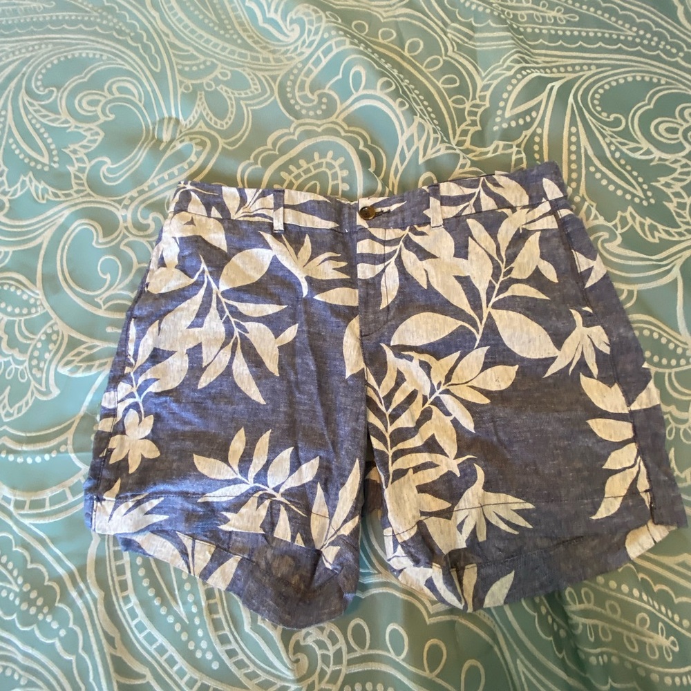 Old Navy Everyday Shorts- L/XL